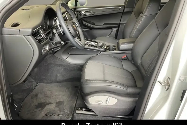Porsche Macan din 2024 cu 18.431 km - oferta POR240880 - foto 13