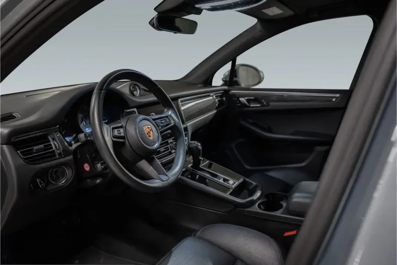 Porsche Macan din 2023 cu 60.500 km - oferta POR240881 - foto 4