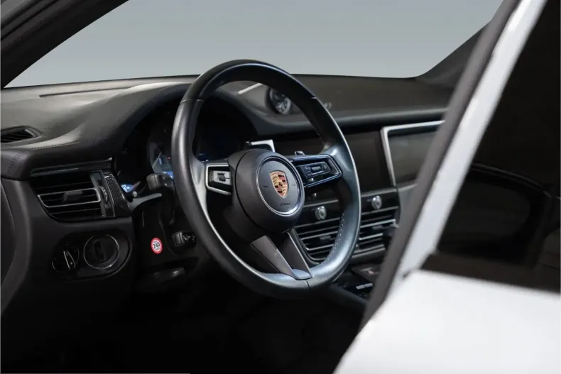 Porsche Macan din 2023 cu 60.500 km - oferta POR240881 - foto 19