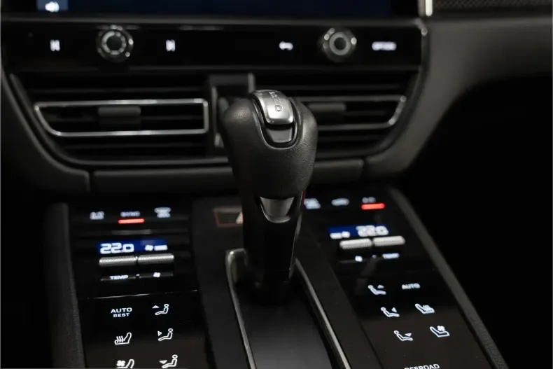 Porsche Macan din 2023 cu 60.500 km - oferta POR240881 - foto 28