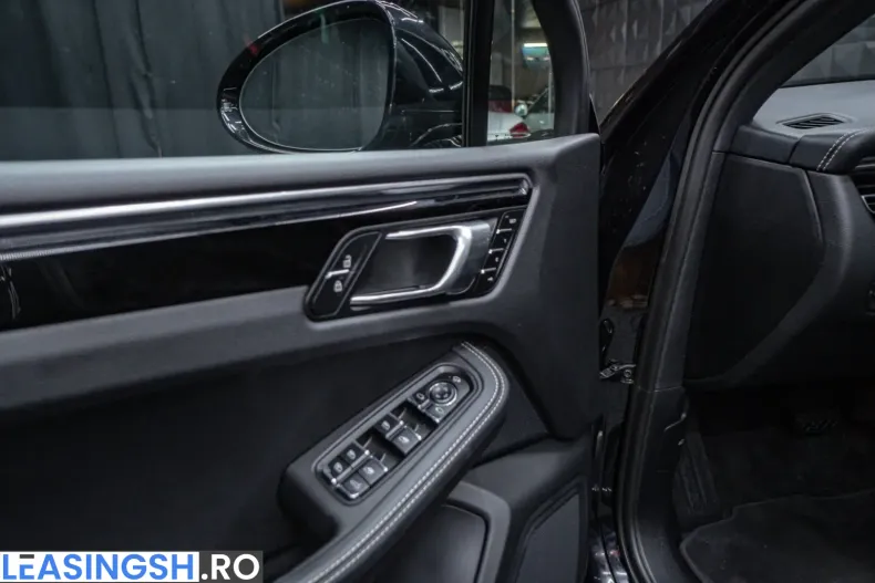 Porsche Macan din 2023 cu 58.040 km - oferta POR240892 - foto 19