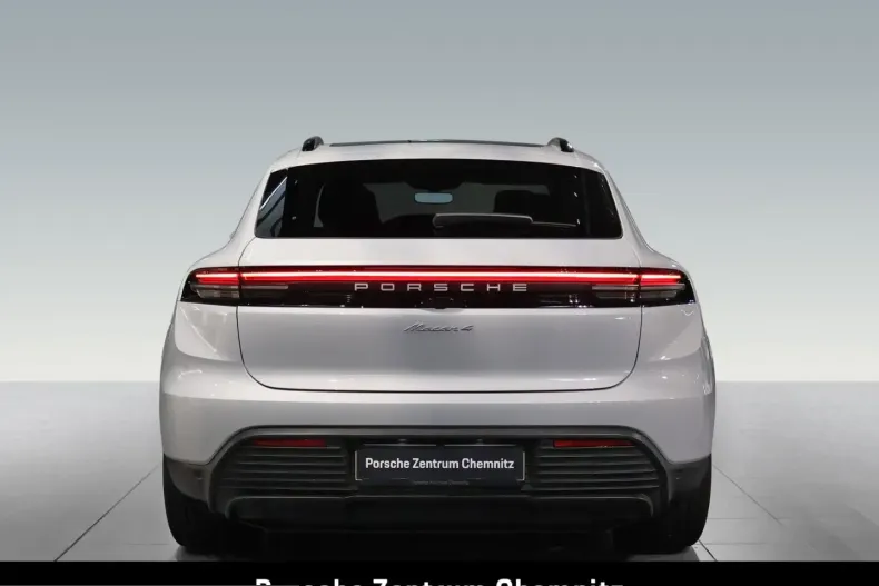 Porsche Macan din 2024 cu 30.930 km - oferta POR240893 - foto 5