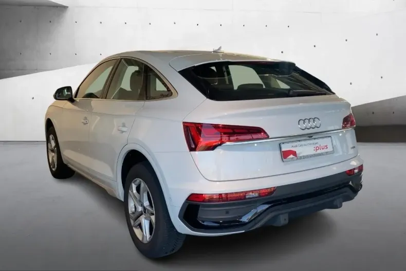 Audi Q5 din 2023 cu 51.597 km - oferta AUD240896 - foto 3