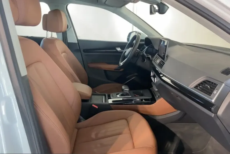 Audi Q5 din 2023 cu 51.597 km - oferta AUD240896 - foto 6