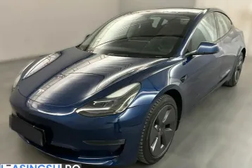 Tesla Model 3 din 2023 - oferta TES240902