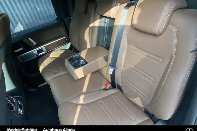 Mercedes-Benz G 450 (Clasa G) din 2025 cu 22.868 km - oferta MER240903 - foto 12