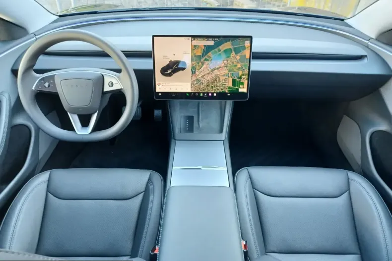 Tesla Model 3 din 2025 cu 25.900 km - oferta TES240904 - foto 5