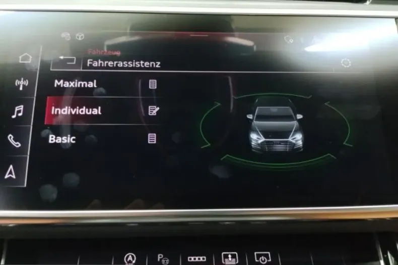 Audi A8 din 2023 cu 69.070 km - oferta AUD240908 - foto 11