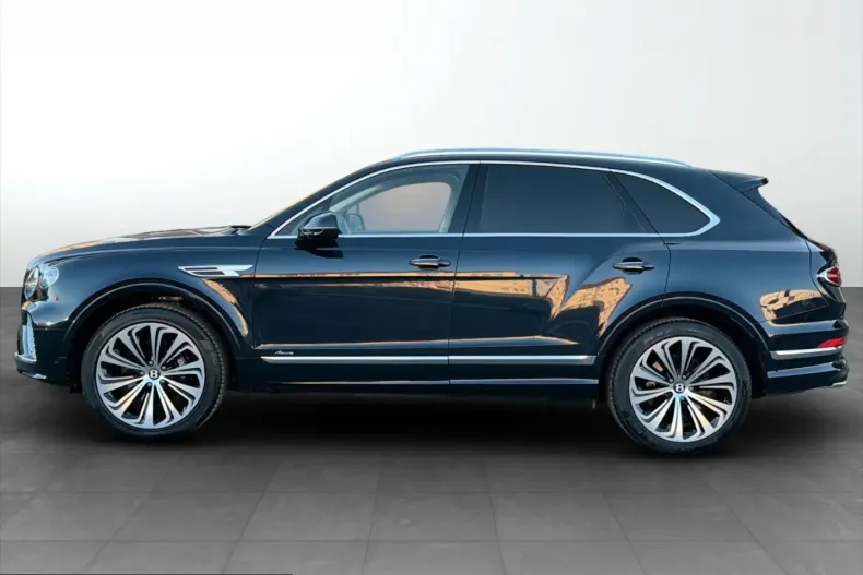Bentley Bentayga din 2025 cu 4.200 km - oferta BEN240909 - foto 3
