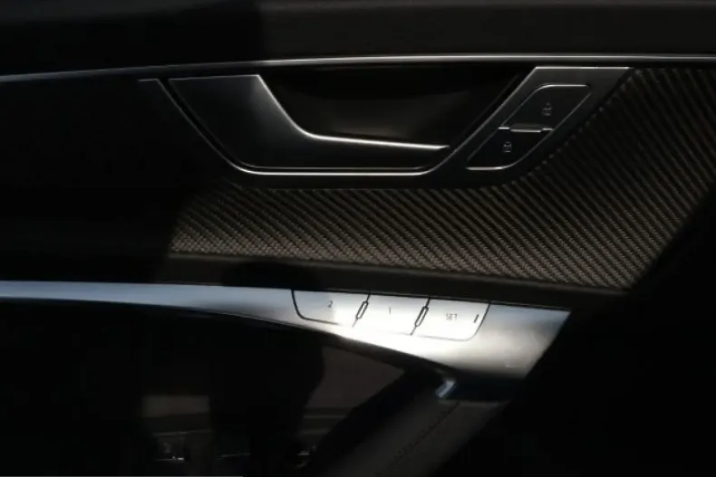 Audi RS6 din 2025 cu 17.286 km - oferta AUD240913 - foto 21