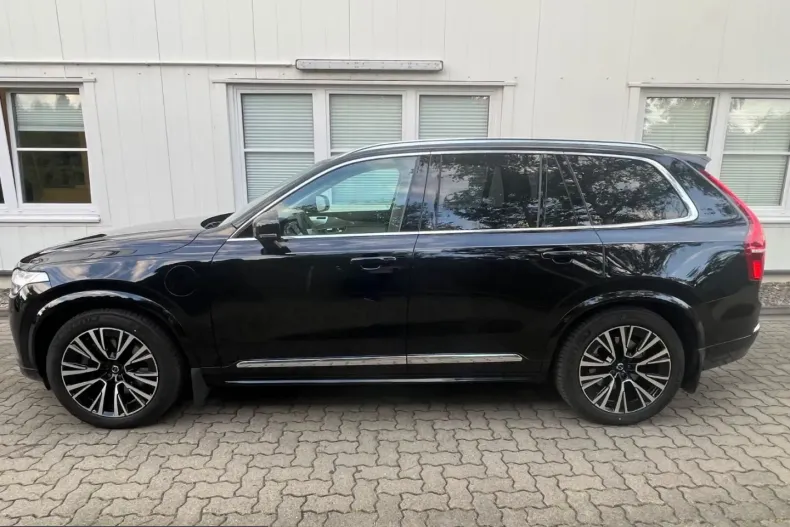 Volvo XC90 din 2024 cu 8.900 km - oferta VOL240916 - foto 4