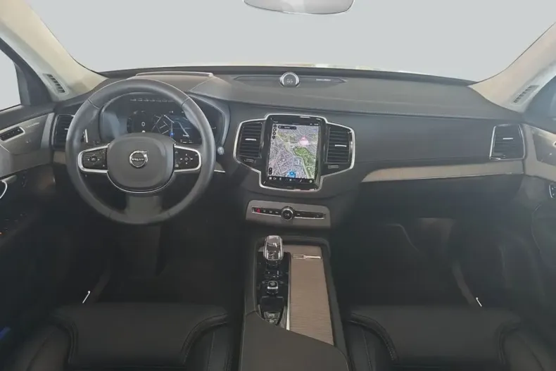 Volvo XC90 din 2024 cu 33.609 km - oferta VOL240918 - foto 9