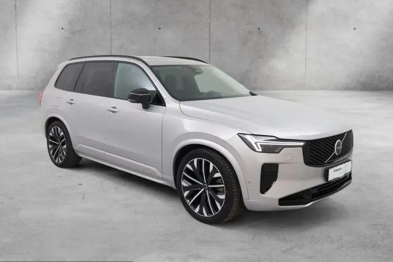Volvo XC90 din 2025 cu 17.104 km - oferta VOL240919 - foto 3