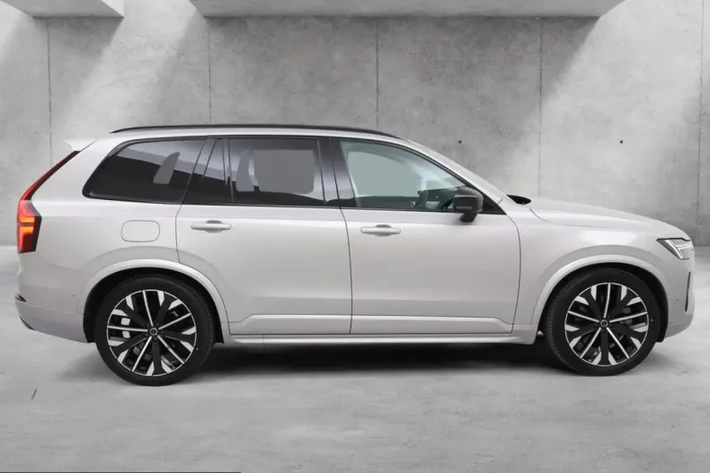 Volvo XC90 din 2025 cu 17.104 km - oferta VOL240919 - foto 4