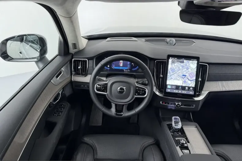 Volvo XC90 din 2025 cu 17.104 km - oferta VOL240919 - foto 48