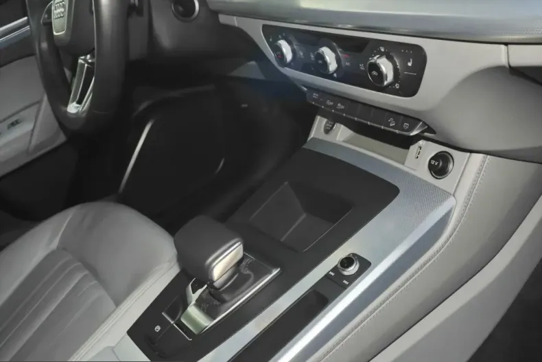 Audi Q5 din 2023 cu 68.200 km - oferta AUD240920 - foto 6