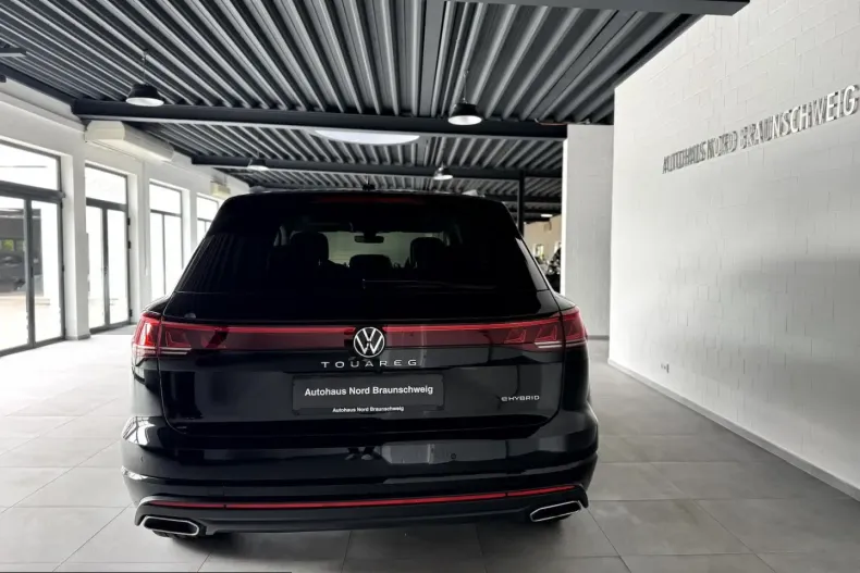 Volkswagen Touareg din 2024 cu 26.000 km - oferta VOL240922 - foto 6