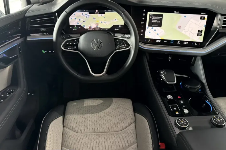 Volkswagen Touareg din 2024 cu 26.000 km - oferta VOL240922 - foto 7
