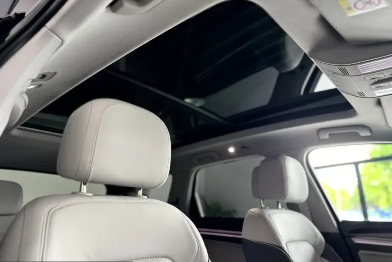 Volkswagen Touareg din 2024 cu 26.000 km - oferta VOL240922 - foto 10