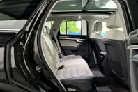 Volkswagen Touareg din 2024 cu 26.000 km - oferta VOL240922 - foto 11