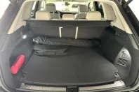 Volkswagen Touareg din 2024 cu 26.000 km - oferta VOL240922 - foto 20
