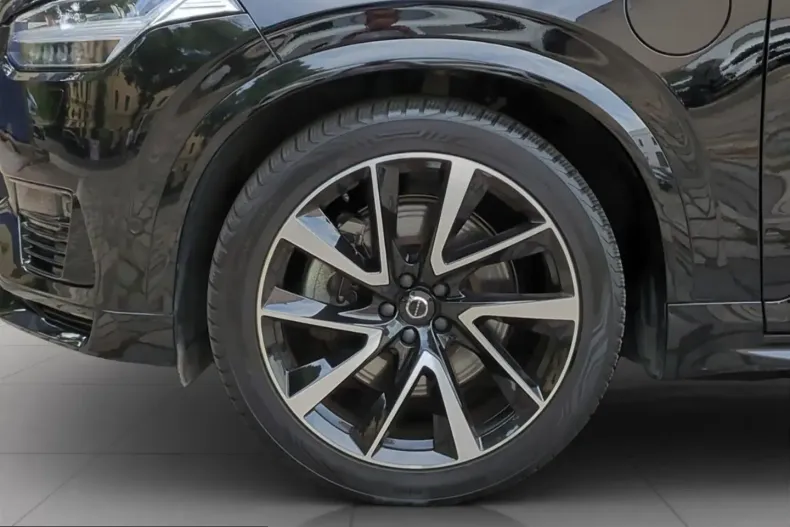Volvo XC90 din 2023 cu 37.900 km - oferta VOL240923 - foto 7
