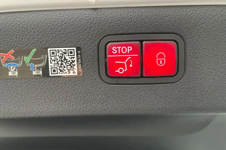 Mercedes-Benz EQS (Clasa S) din 2023 cu 27.563 km - oferta MER240933 - foto 27