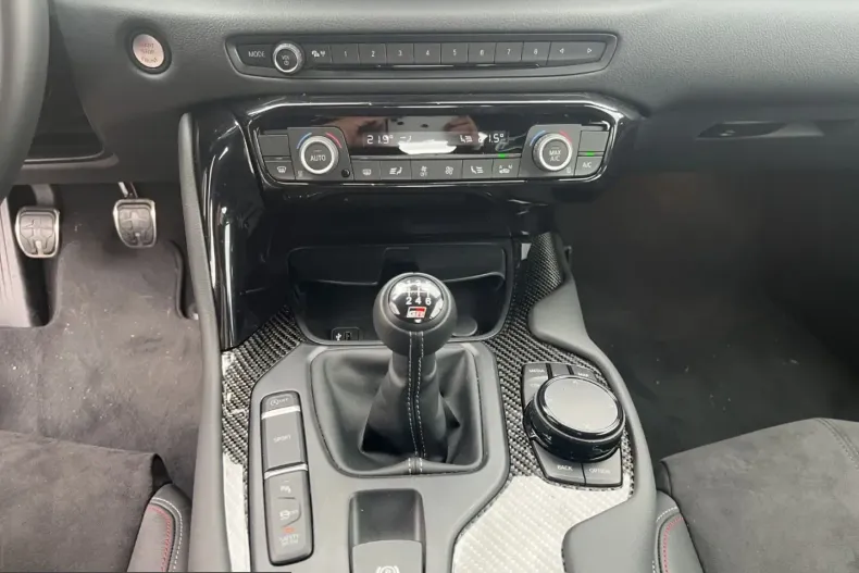 Toyota Supra din 2024 cu 2.200 km - oferta TOY240934 - foto 18