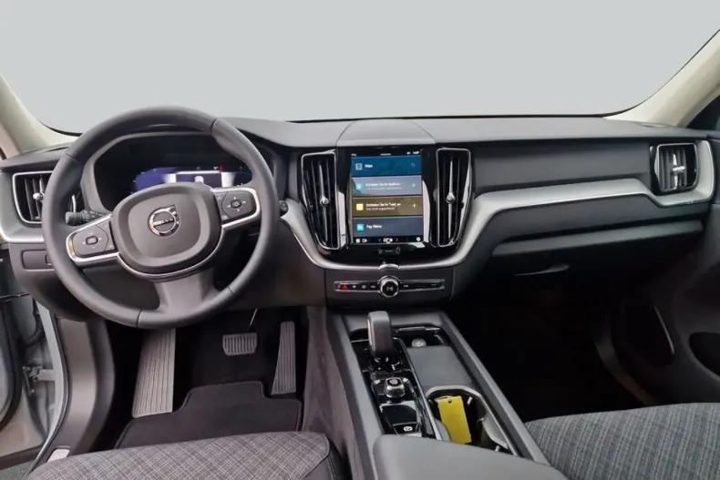 Volvo XC60 din 2024 cu 17.045 km - oferta VOL240937 - foto 8