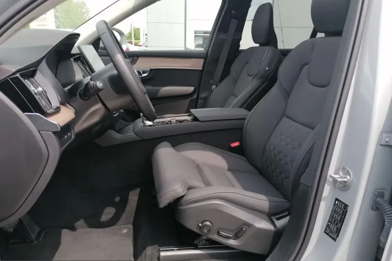 Volvo XC90 din 2025 cu 26.694 km - oferta VOL240938 - foto 10