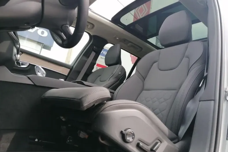 Volvo XC90 din 2025 cu 26.694 km - oferta VOL240938 - foto 22
