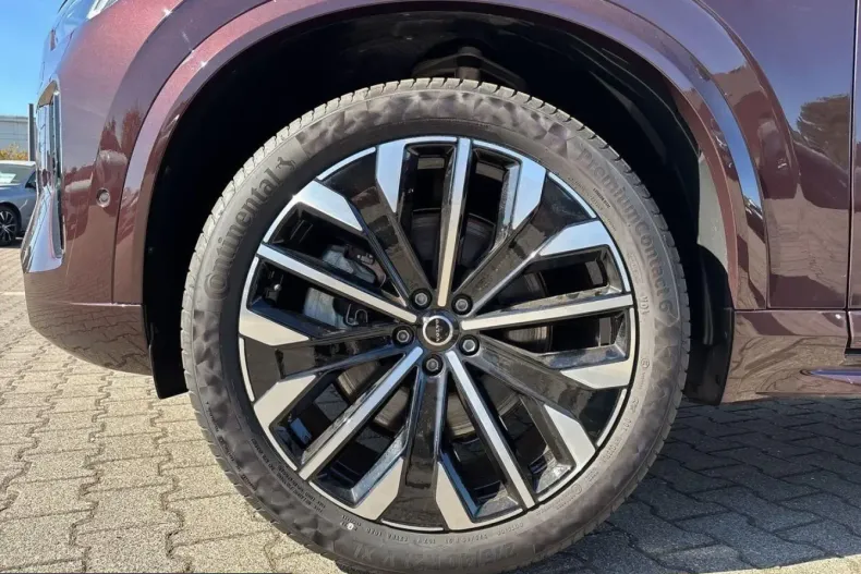 Volvo XC90 din 2025 cu 20.901 km - oferta VOL240939 - foto 10