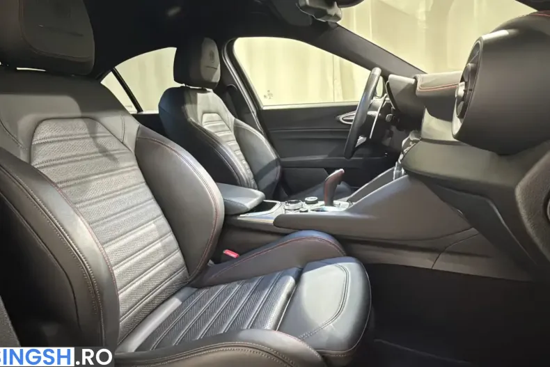 Alfa Romeo Giulia din 2023 cu 11.450 km - oferta ALF240940 - foto 11
