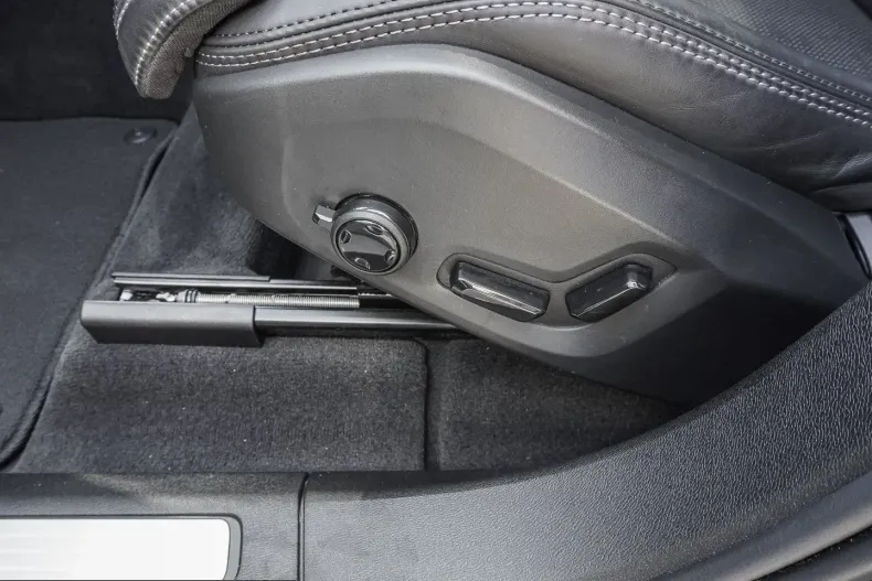 Volvo XC60 din 2024 cu 21.157 km - oferta VOL240943 - foto 16