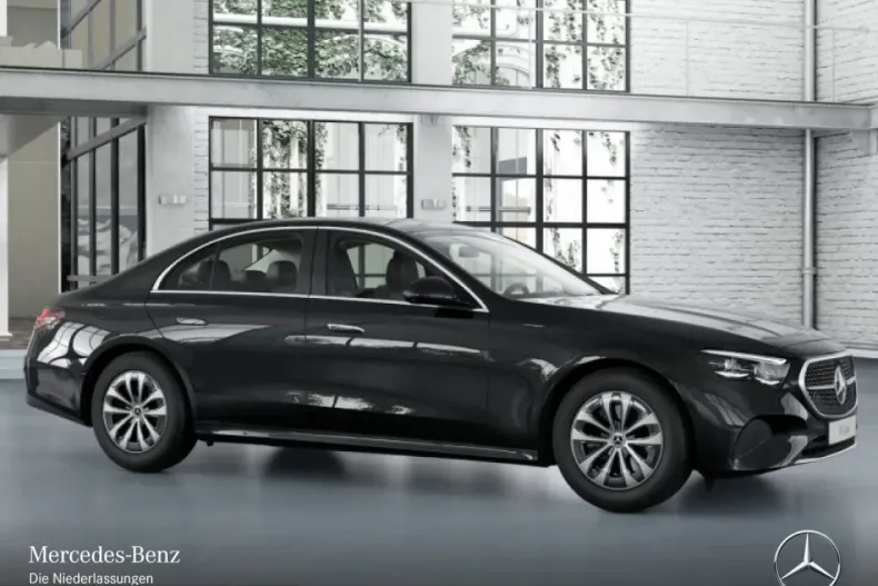 Mercedes-Benz E 220 (Clasa E) din 2025 cu 10.866 km - oferta MER240945 - foto 5