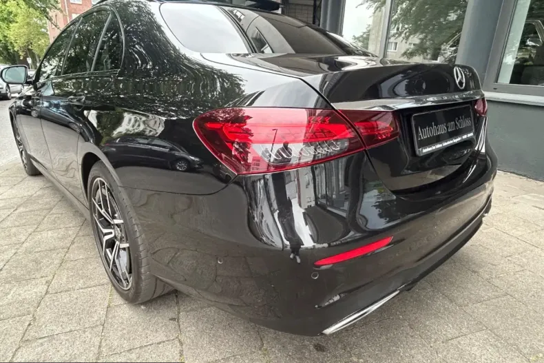 Mercedes-Benz E 220 (Clasa E) din 2024 cu 65.239 km - oferta MER240948 - foto 6