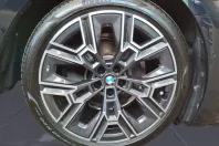 BMW 520 (Seria 5) din 2025 cu 25.497 km - oferta BMW240949 - foto 11