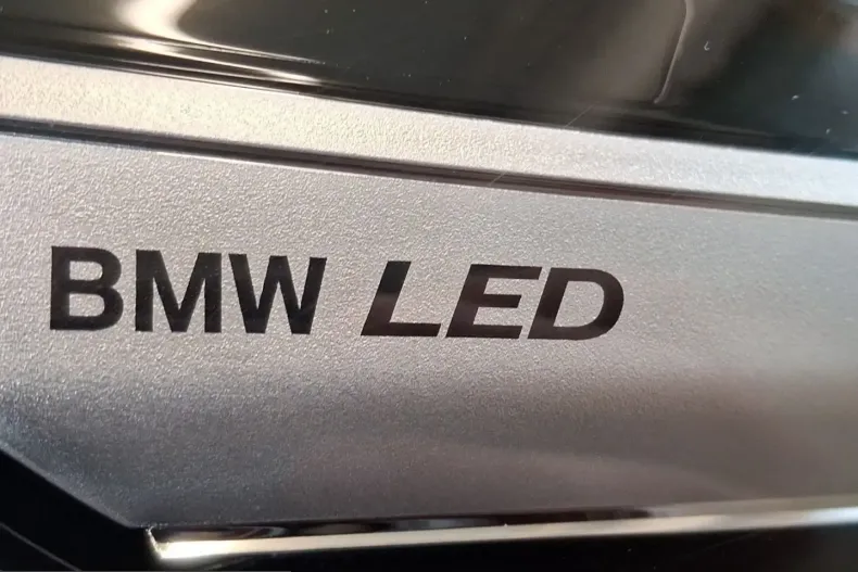 BMW 520 (Seria 5) din 2025 cu 25.497 km - oferta BMW240949 - foto 12