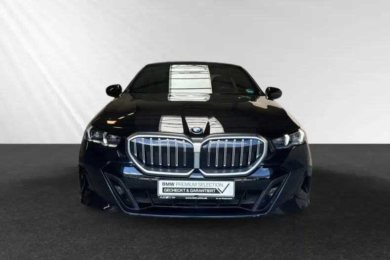 BMW 520 (Seria 5) din 2025 cu 25.380 km - oferta BMW240956 - foto 1