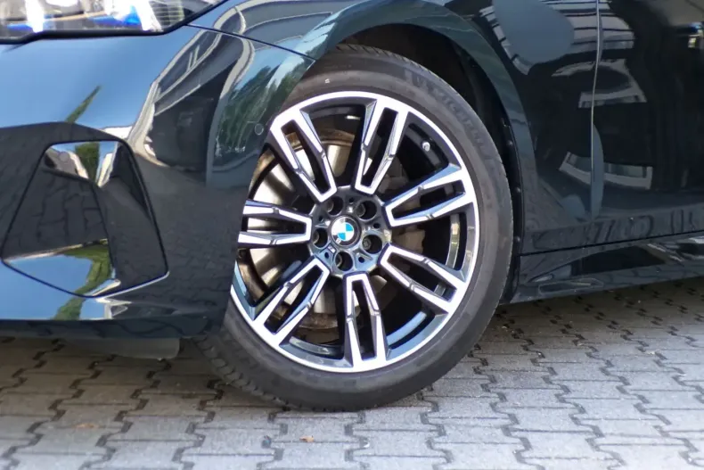 BMW 520 (Seria 5) din 2024 cu 32.255 km - oferta BMW240957 - foto 3