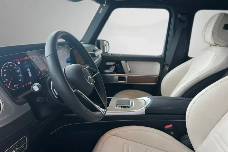 Mercedes-Benz G 450 (Clasa G) din 2025 cu 14.292 km - oferta MER240961 - foto 15