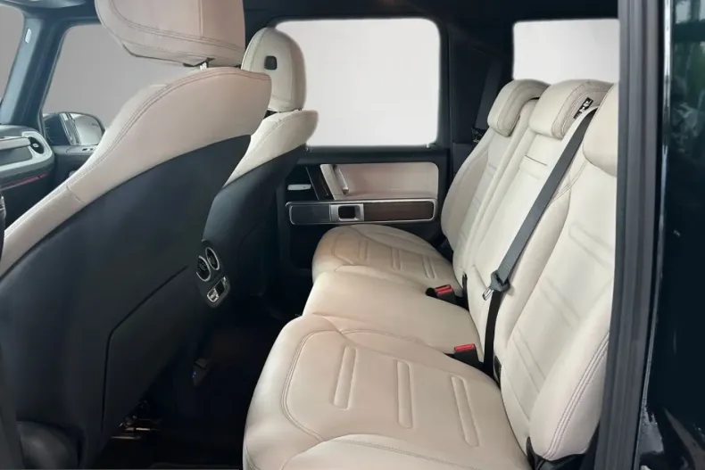Mercedes-Benz G 450 (Clasa G) din 2025 cu 14.292 km - oferta MER240961 - foto 17