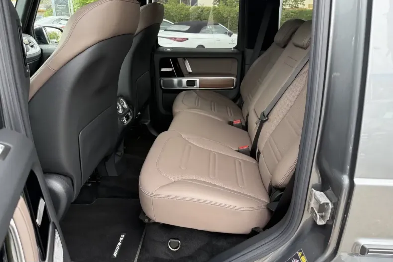 Mercedes-Benz G 450 (Clasa G) din 2025 cu 23.458 km - oferta MER240962 - foto 10