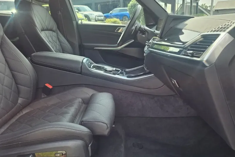 BMW X5 (Seria X) din 2025 cu 23.529 km - oferta BMW240967 - foto 10