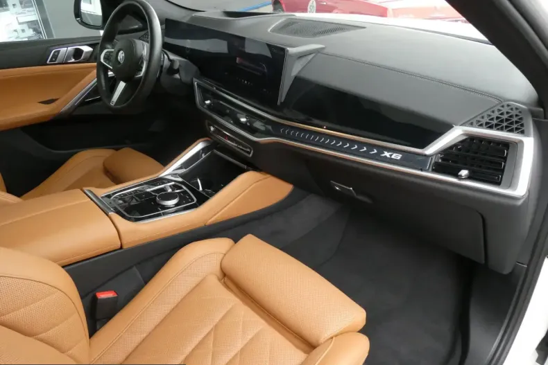 BMW X6 (Seria X) din 2024 cu 43.247 km - oferta BMW240981 - foto 12