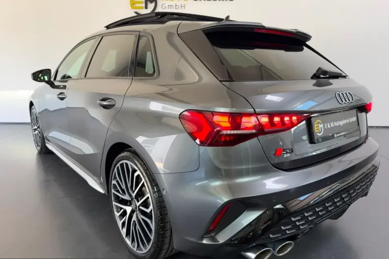 Audi S3 din 2024 cu 27.500 km - oferta AUD240982 - foto 3
