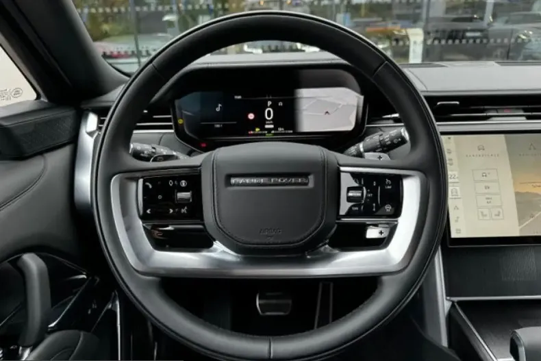 Land Rover Range Rover din 2025 cu 16.200 km - oferta LAN240986 - foto 11