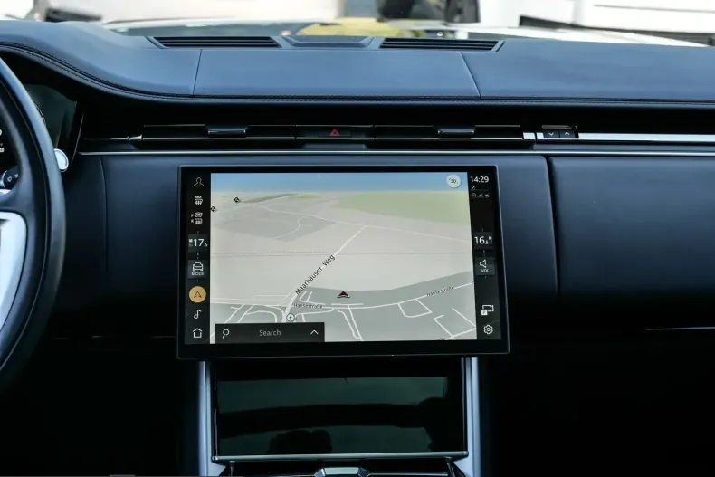 Land Rover Range Rover din 2025 cu 37.547 km - oferta LAN240987 - foto 14