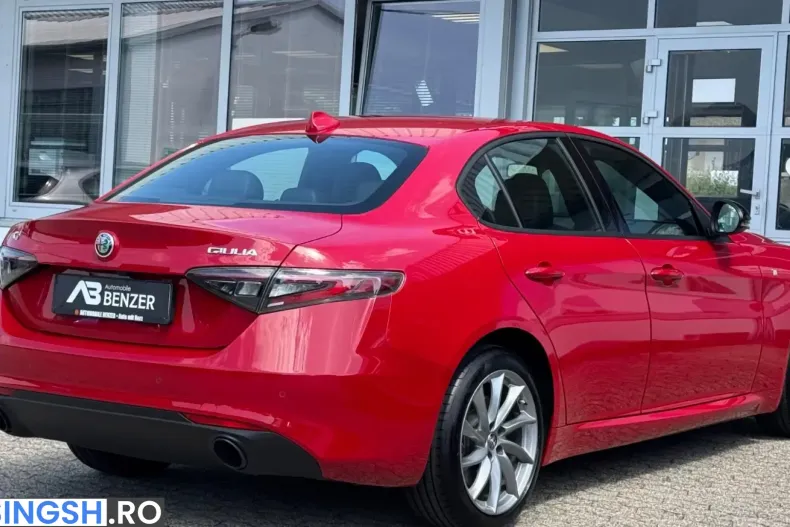 Alfa Romeo Giulia din 2023 cu 9.086 km - oferta ALF240991 - foto 2