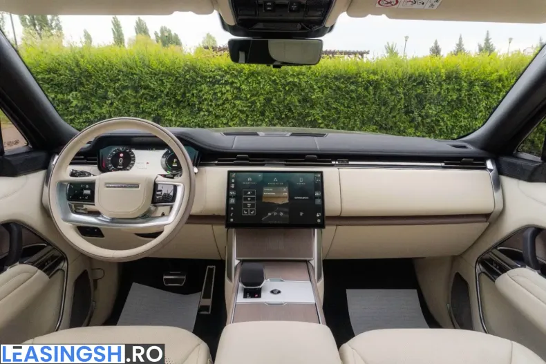 Land Rover Range Rover din 2025 cu 3.743 km - oferta LAN240992 - foto 12